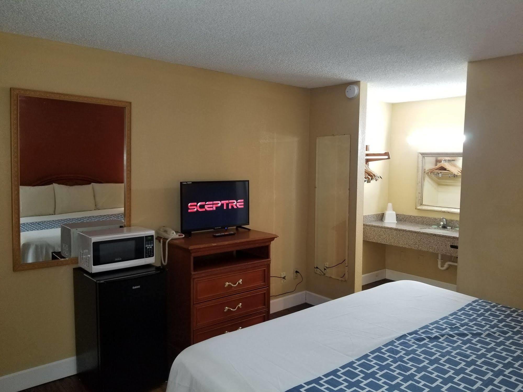 Econo Inn - Ормонд Бич Экстерьер фото